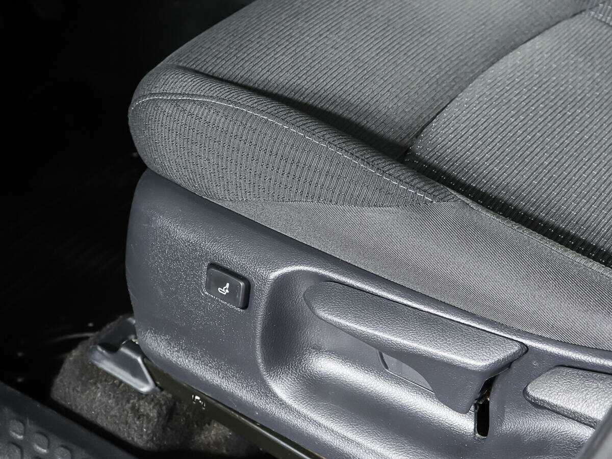 Купить Toyota C-HR, 2019, 67 110 км.. Фото: #11