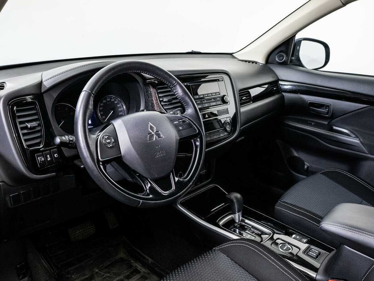 Купить Mitsubishi Outlander, 2019, 32 250 км.. Фото: #8