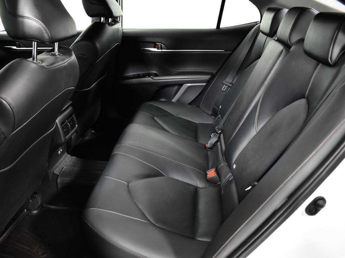 Купить Toyota Camry, 2020, 112 381 км.. Фото: #9