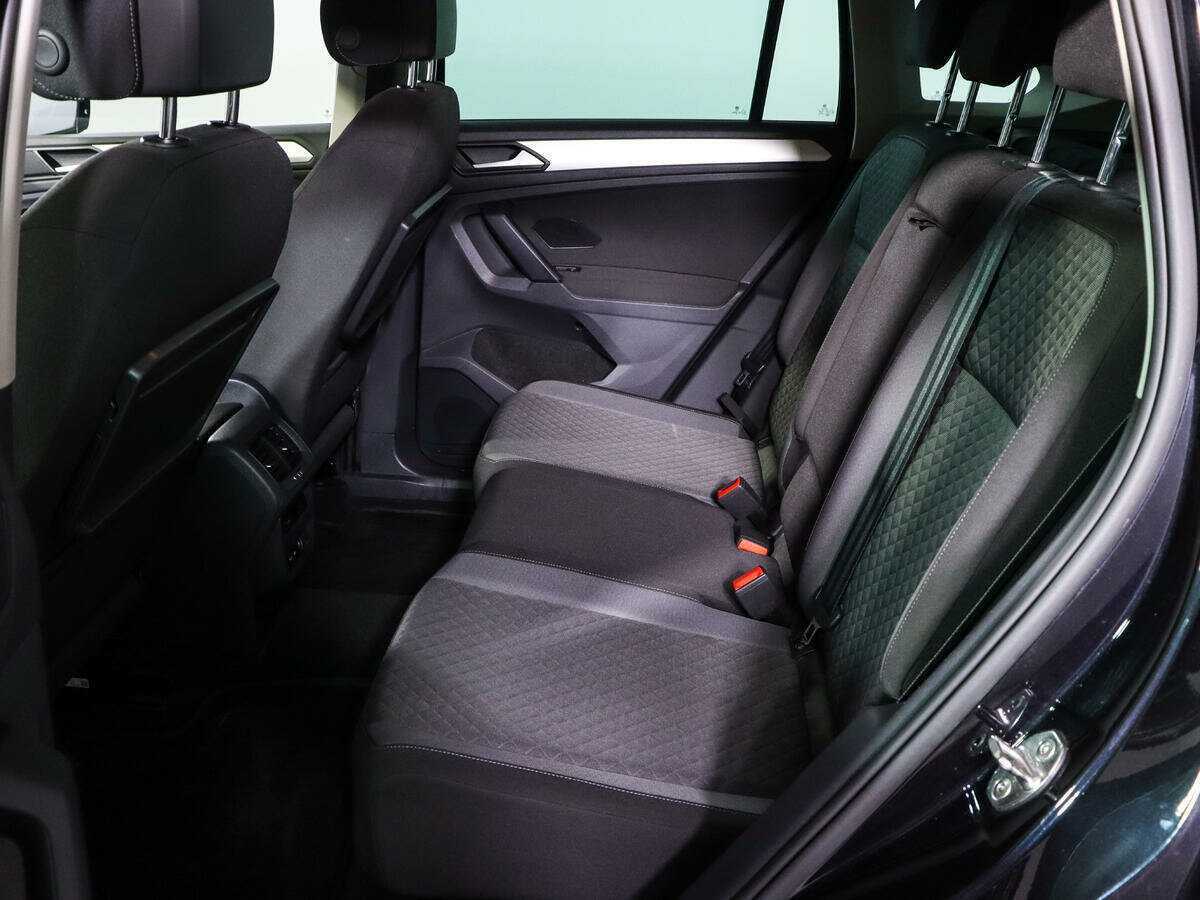 Купить Volkswagen Tiguan, 2019, 74 900 км.. Фото: #7