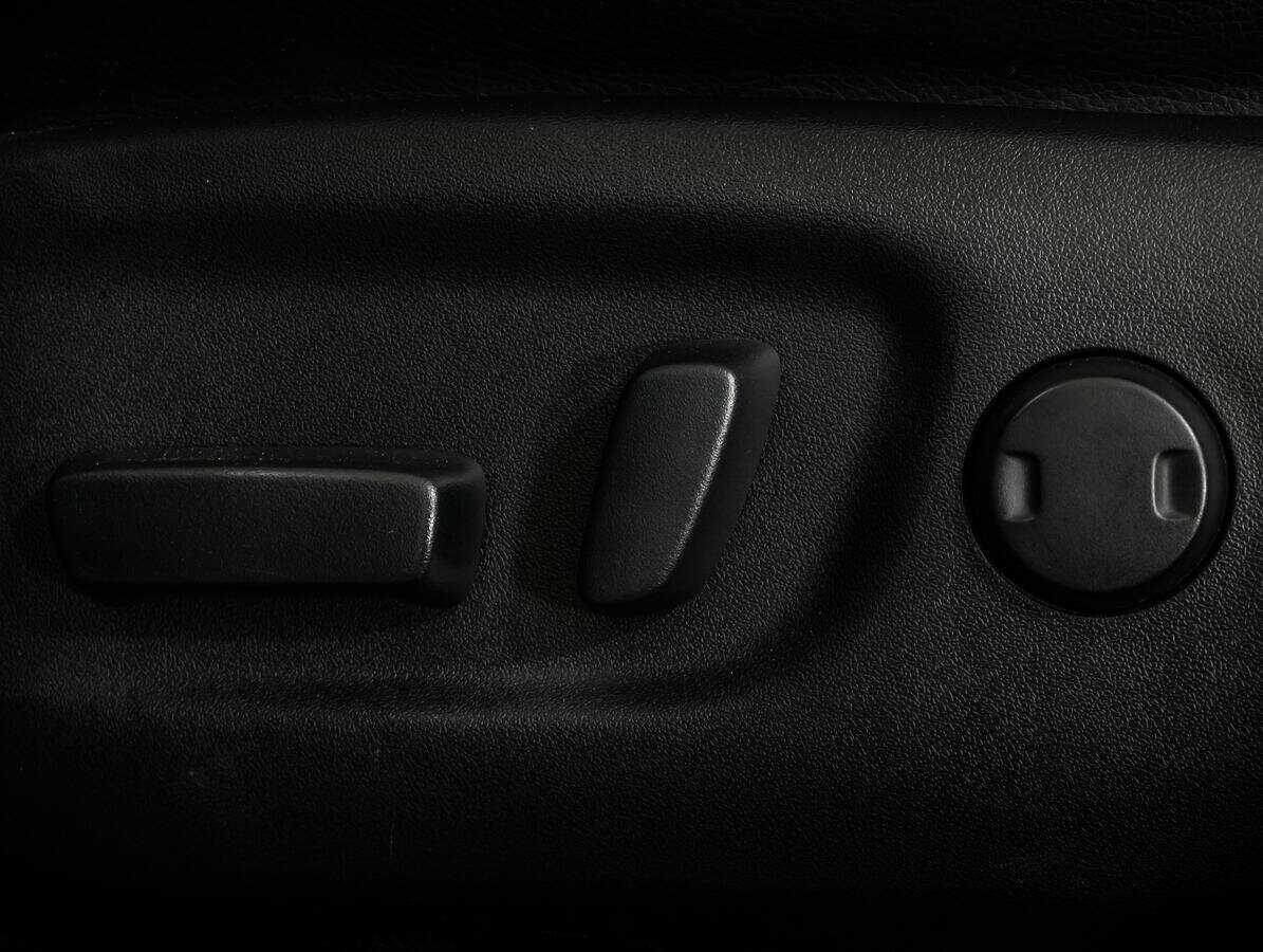 Купить Toyota RAV4, 2016, 164 324 км.. Фото: #15