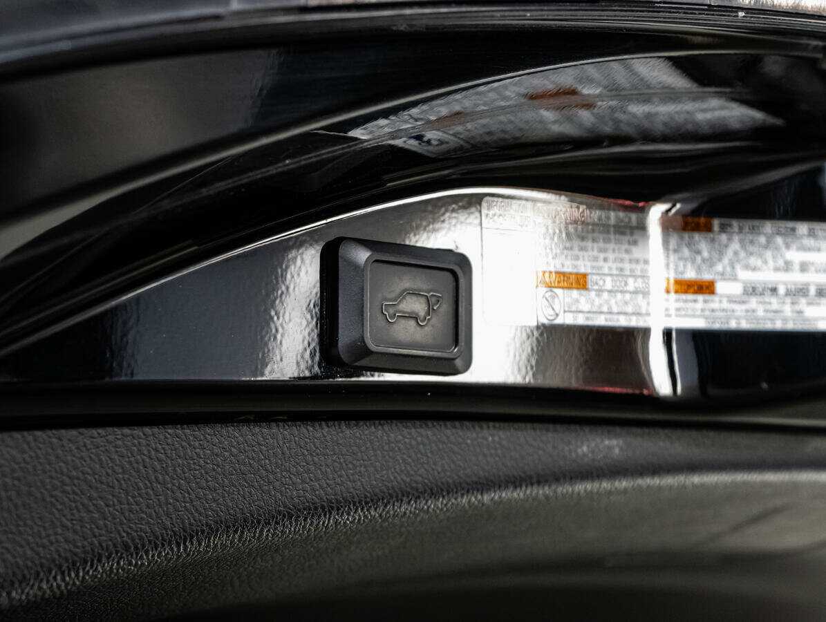 Купить Toyota RAV4, 2016, 164 324 км.. Фото: #21