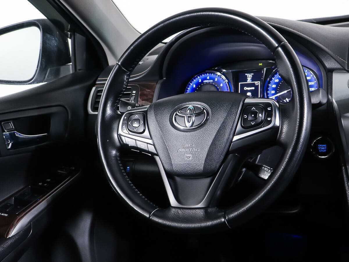 Купить Toyota Camry, 2017, 106 985 км.. Фото: #14