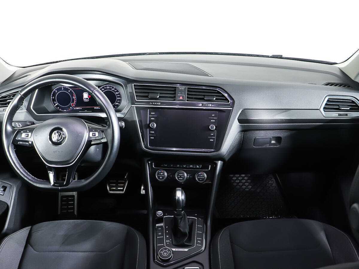 Купить Volkswagen Tiguan, 2017, 59 538 км.. Фото: #10