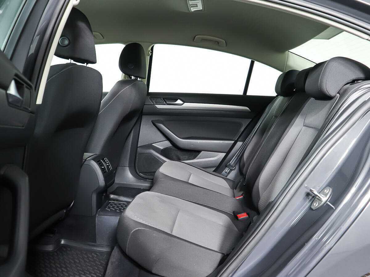 Купить Volkswagen Passat, 2017, 113 460 км.. Фото: #10