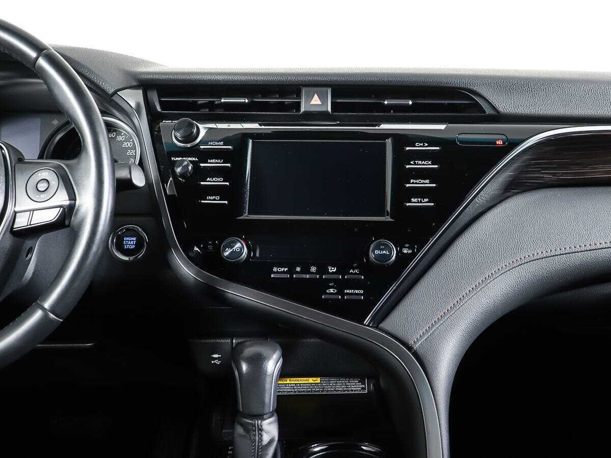 Купить Toyota Camry, 2020, 63 499 км.. Фото: #11