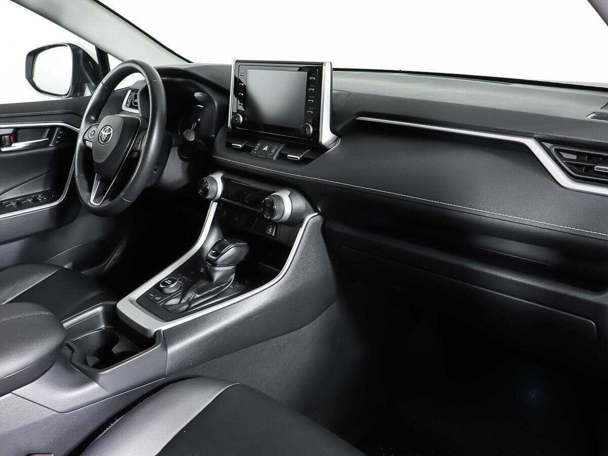 Купить Toyota RAV4, 2020, 47 302 км.. Фото: #8