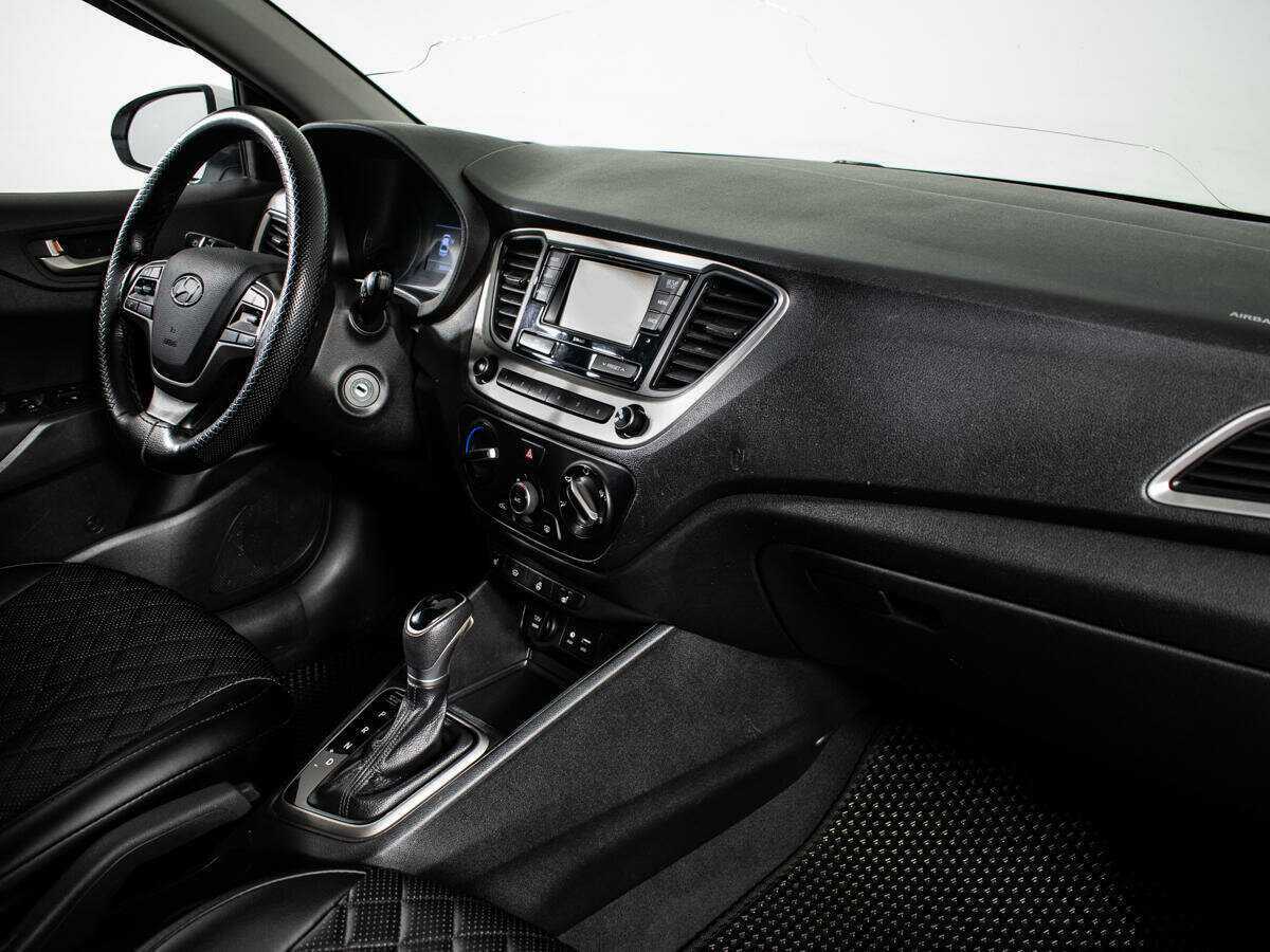 Купить Hyundai Solaris, 2018, 380 054 км.. Фото: #8