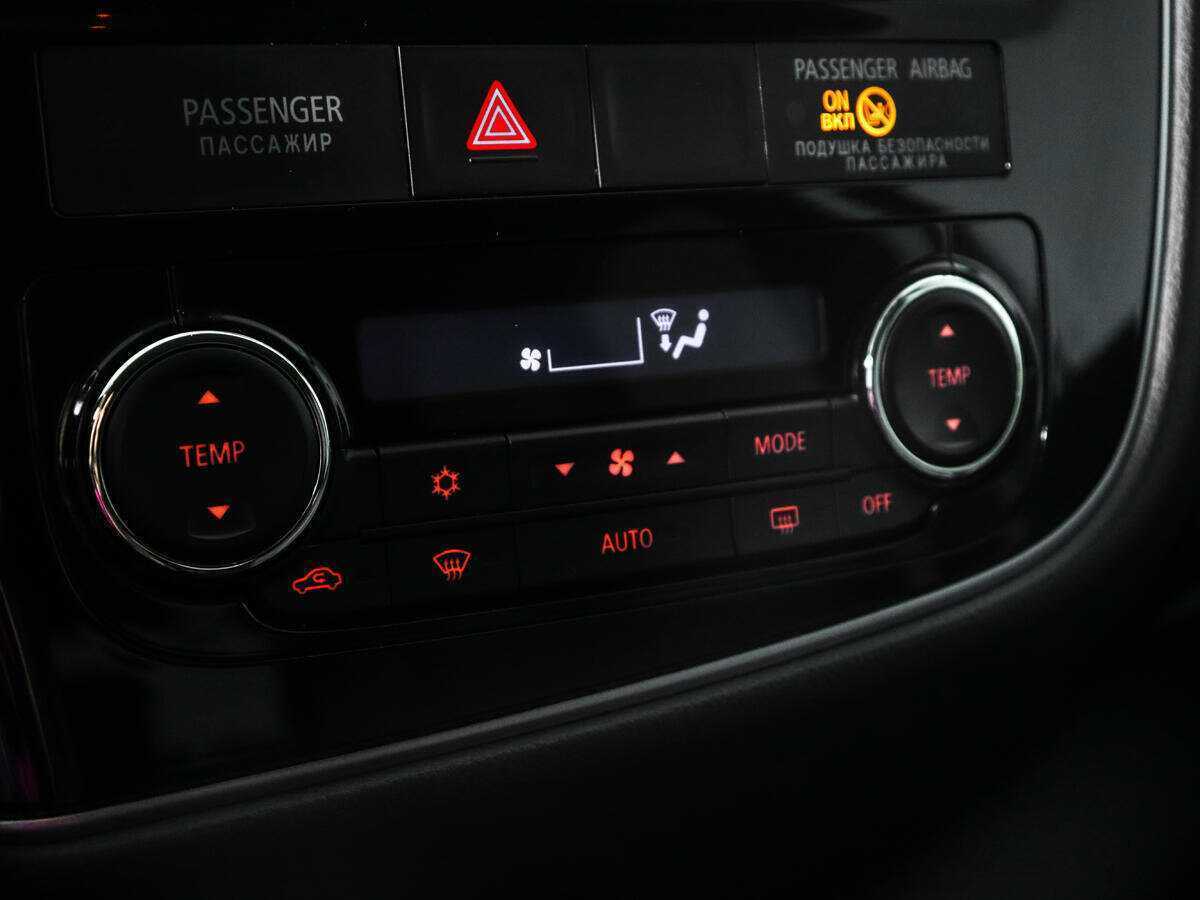 Купить Mitsubishi Outlander, 2016, 88 000 км.. Фото: #15