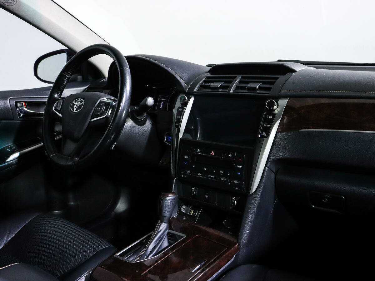 Купить Toyota Camry, 2018, 211 796 км.. Фото: #6
