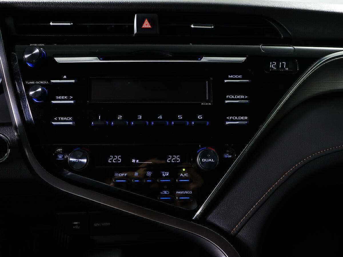 Купить Toyota Camry, 2021, 266 590 км.. Фото: #12