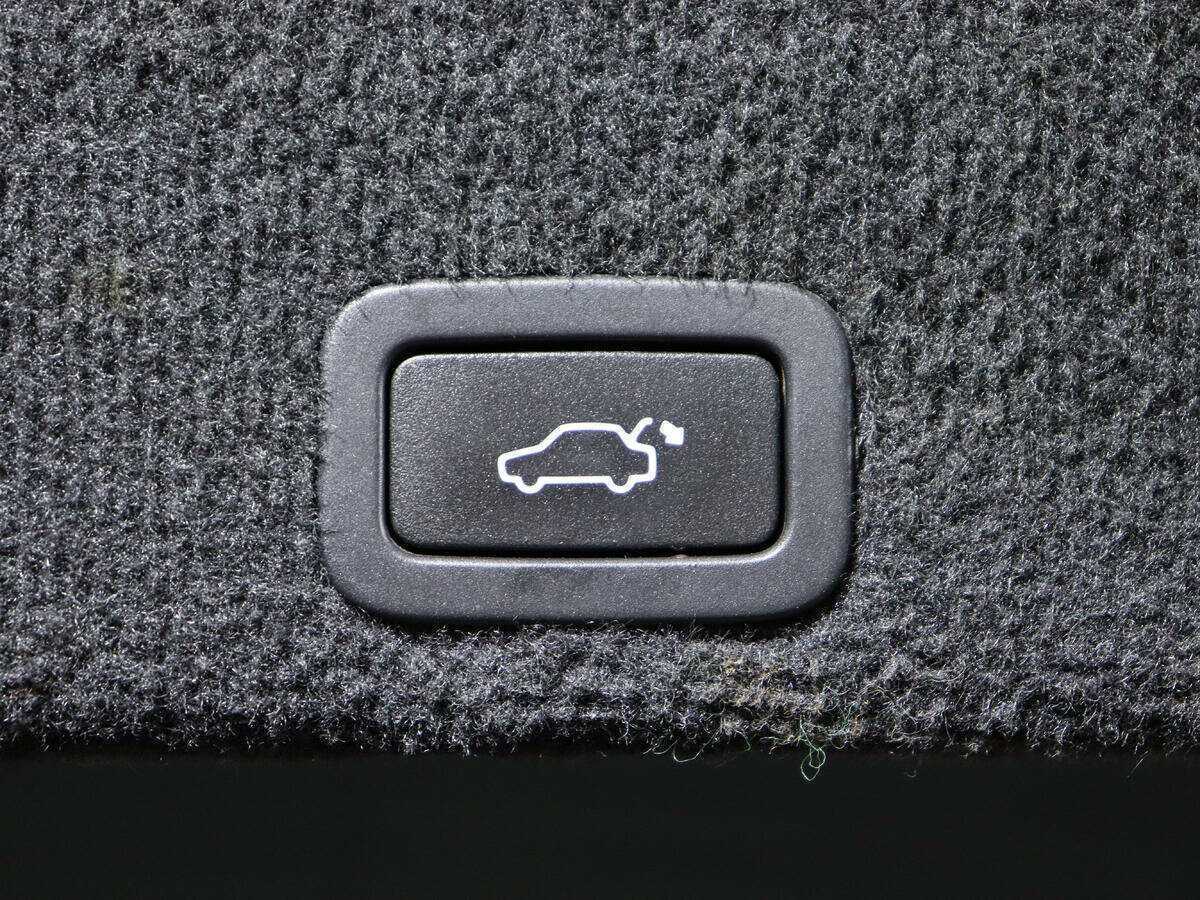 Купить Volvo XC60, 2012, 248 152 км.. Фото: #16