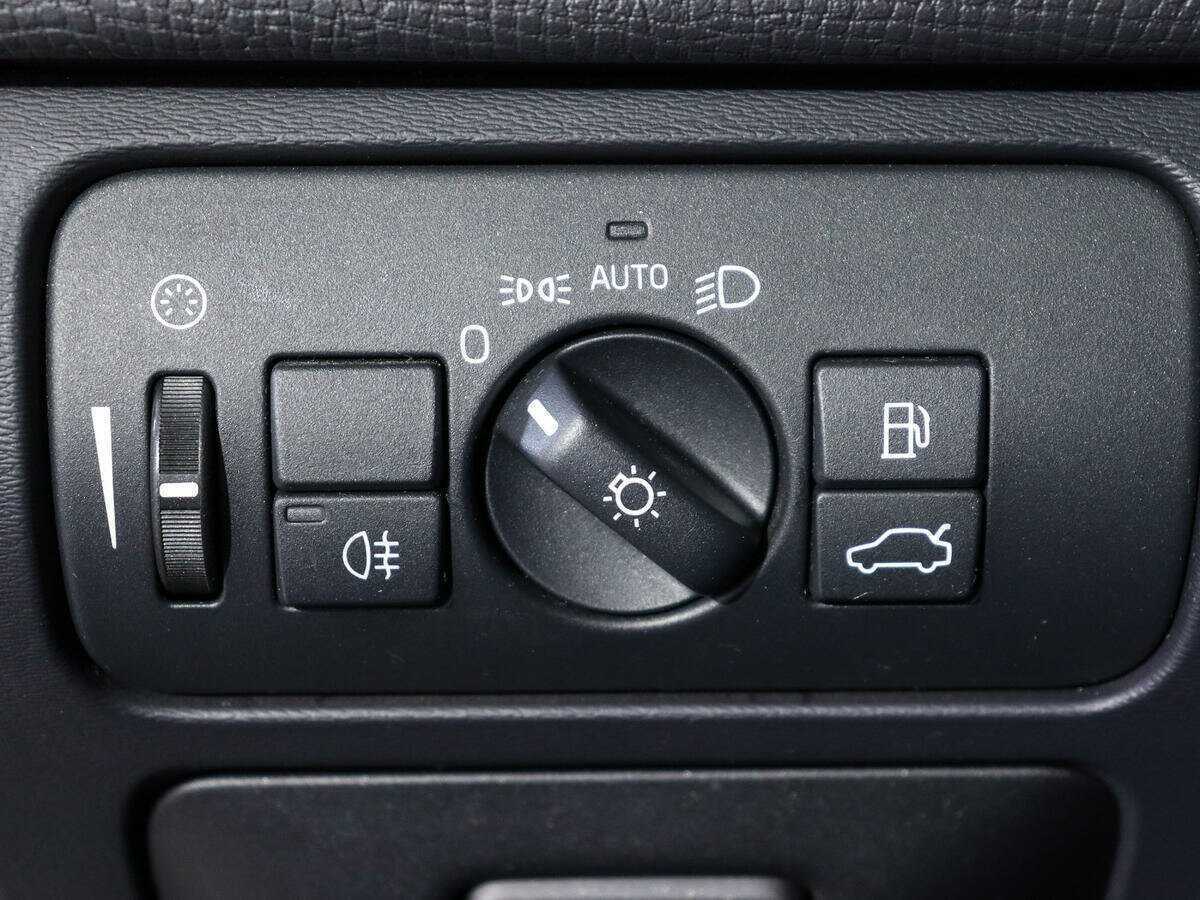 Купить Volvo XC60, 2012, 248 152 км.. Фото: #19