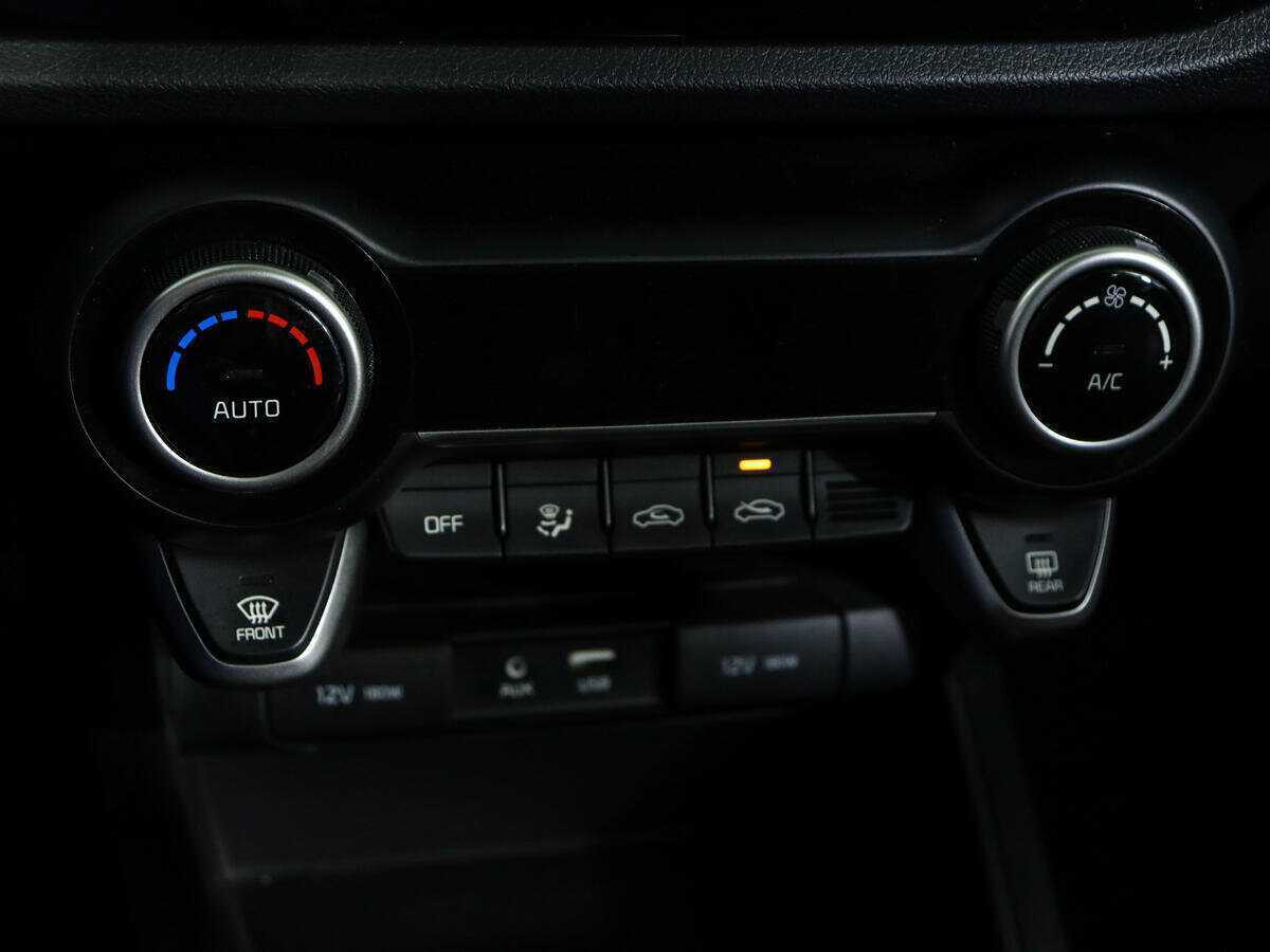 Купить Kia Rio, 2020, 38 086 км.. Фото: #20