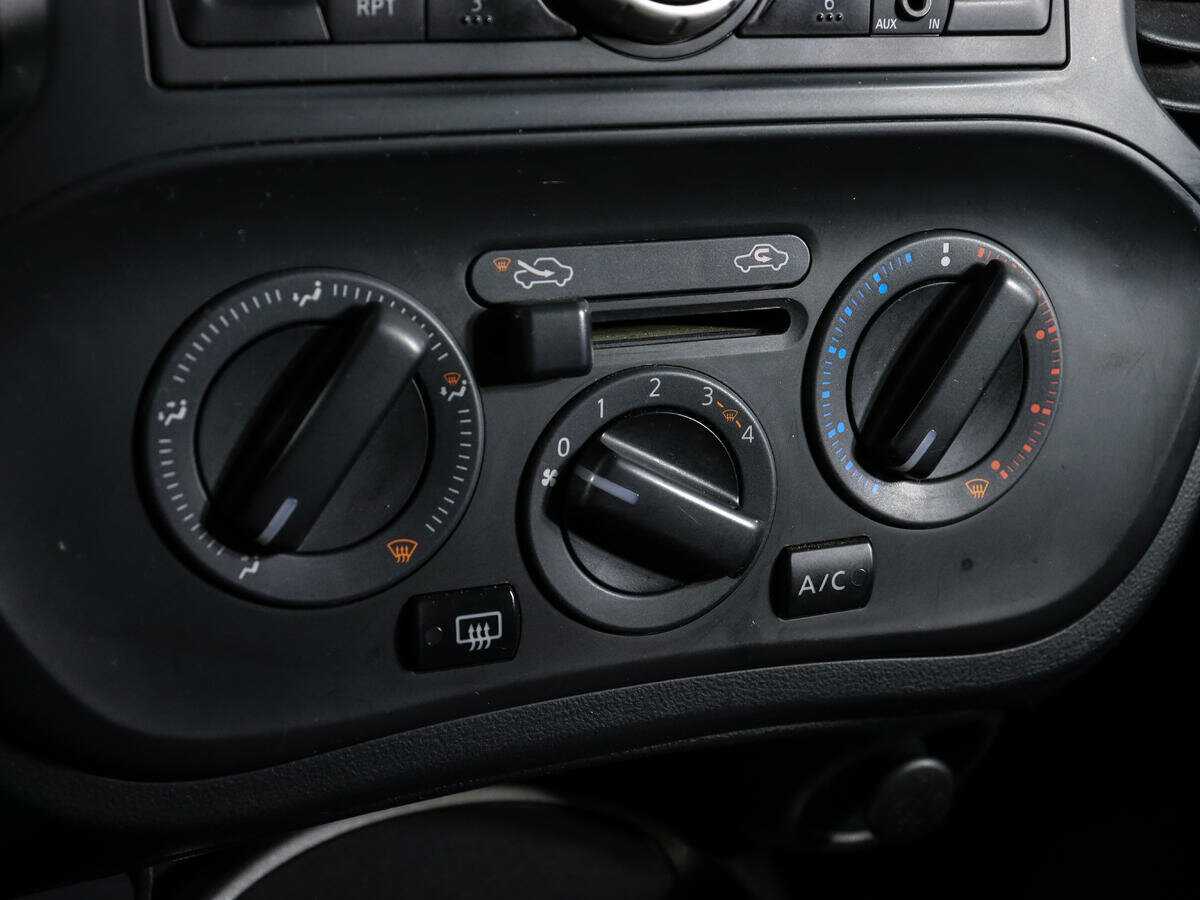 Купить Nissan Juke, 2014, 89 000 км.. Фото: #14