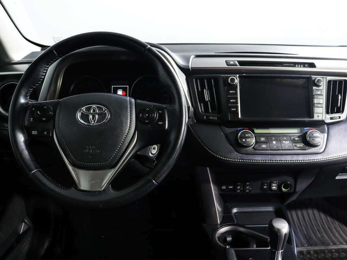 Купить Toyota RAV4, 2017, 139 293 км.. Фото: #9