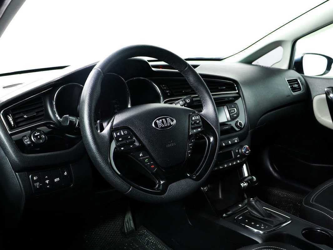 Купить Kia Ceed, 2015, 120 466 км.. Фото: #12
