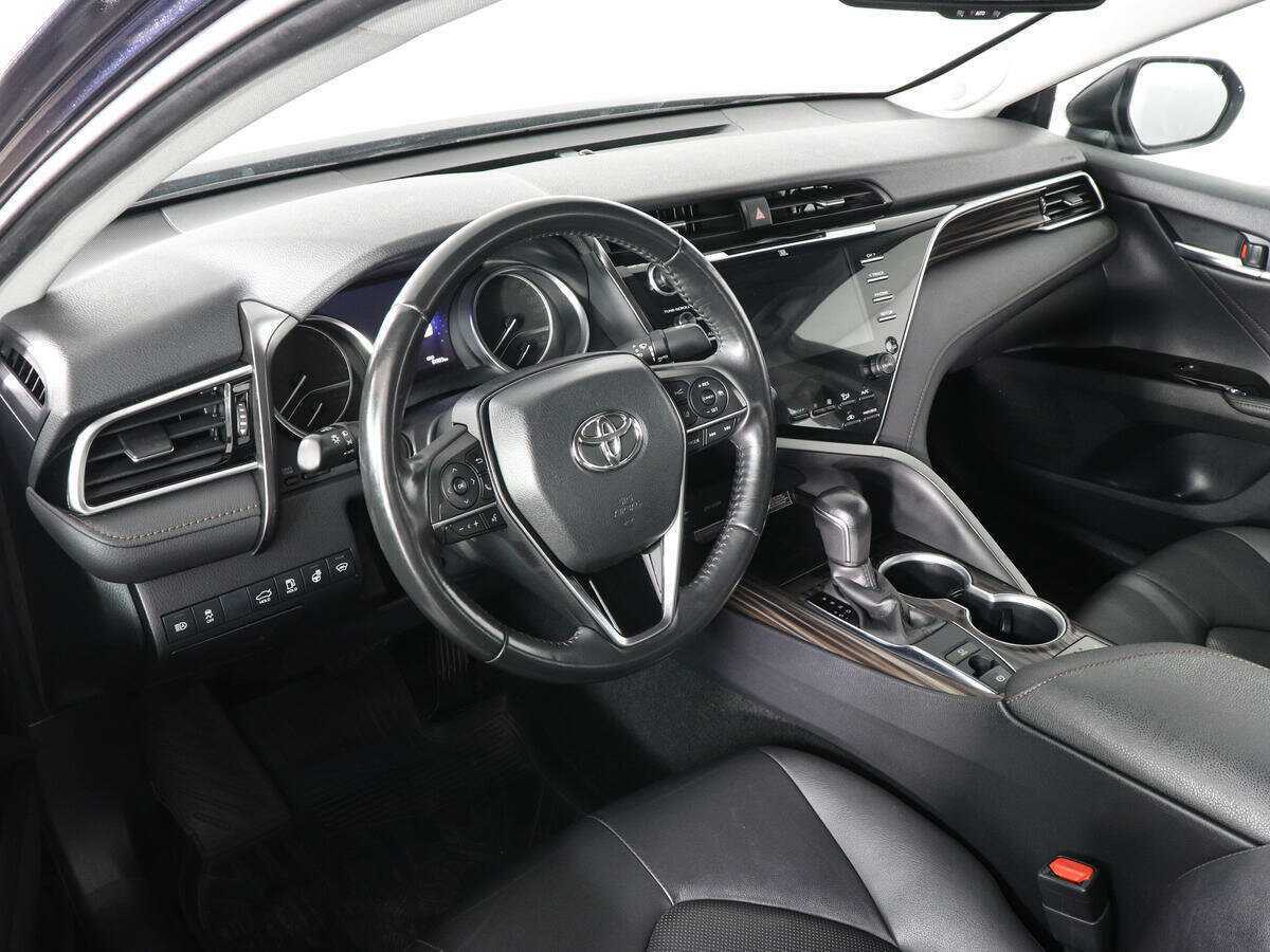 Купить Toyota Camry, 2020, 81 902 км.. Фото: #8
