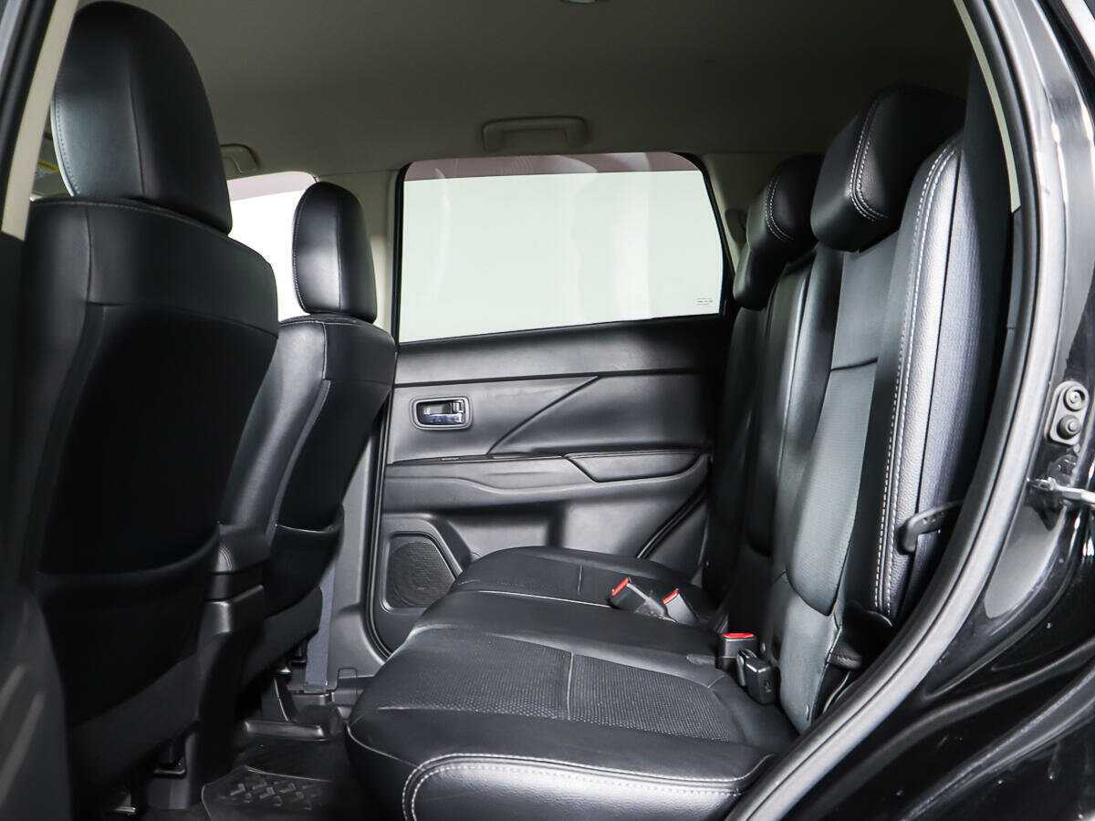 Купить Mitsubishi Outlander, 2015, 141 298 км.. Фото: #9