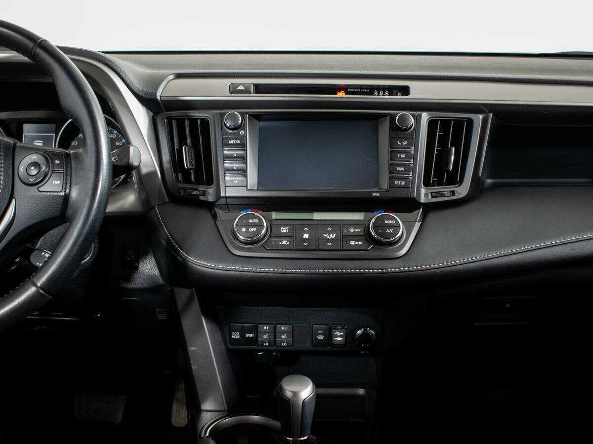 Купить Toyota RAV4, 2016, 98 636 км.. Фото: #8