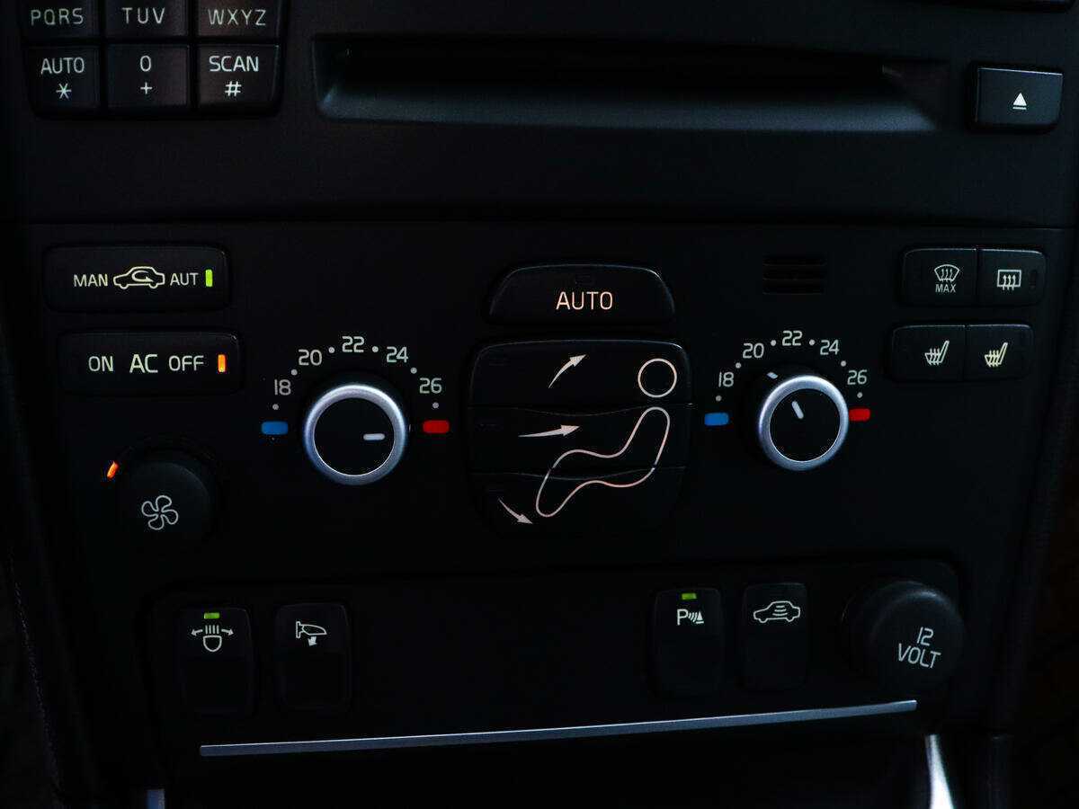 Купить Volvo XC90, 2014, 132 737 км.. Фото: #14