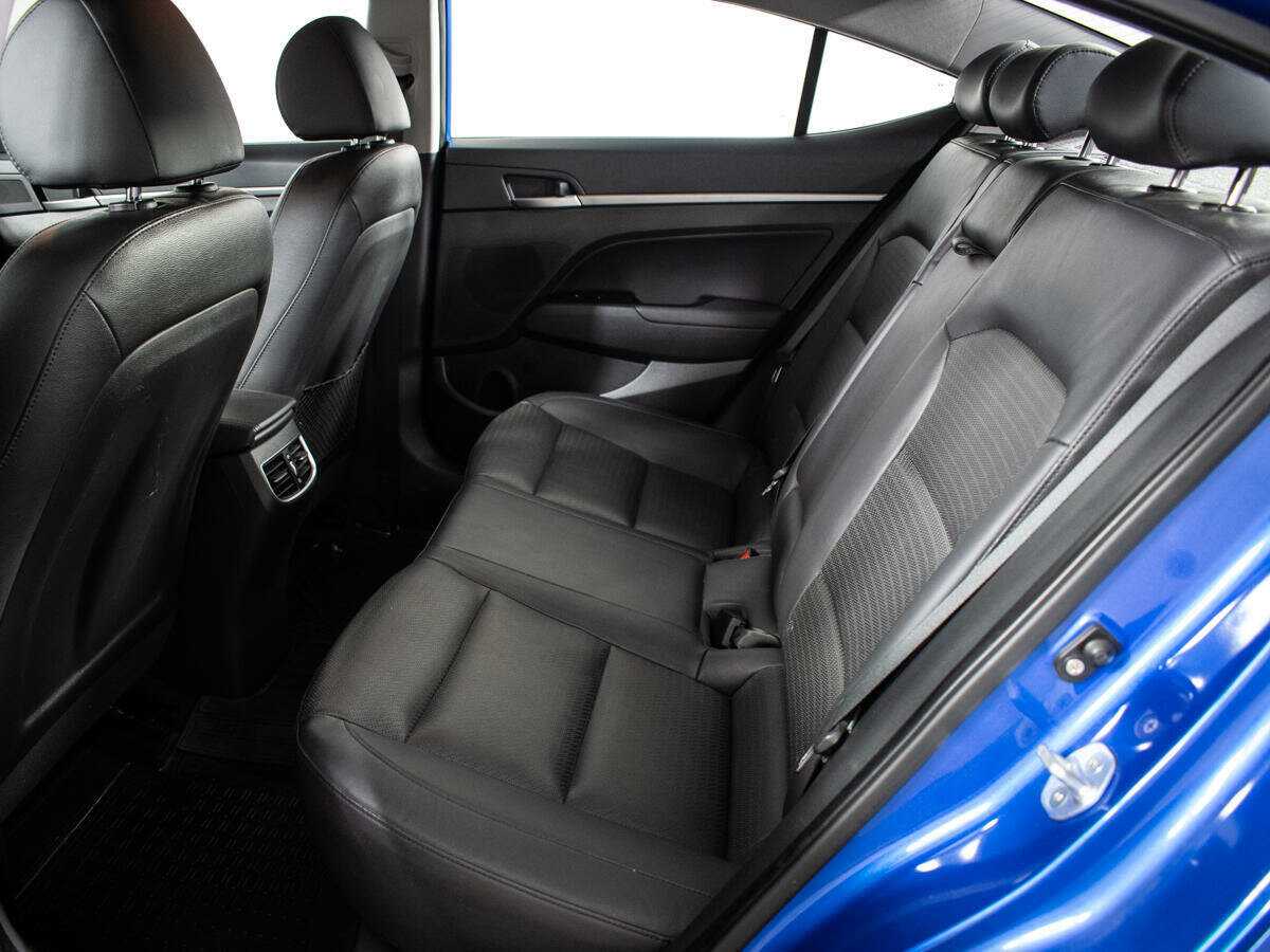 Купить Hyundai Elantra, 2016, 62 080 км.. Фото: #9