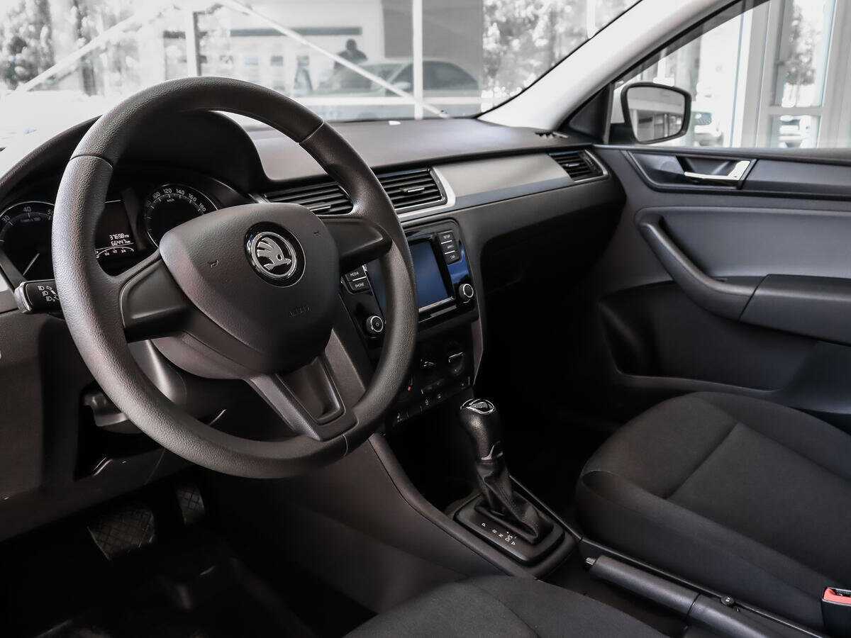 Купить Skoda Rapid, 2019, 66 447 км.. Фото: #8