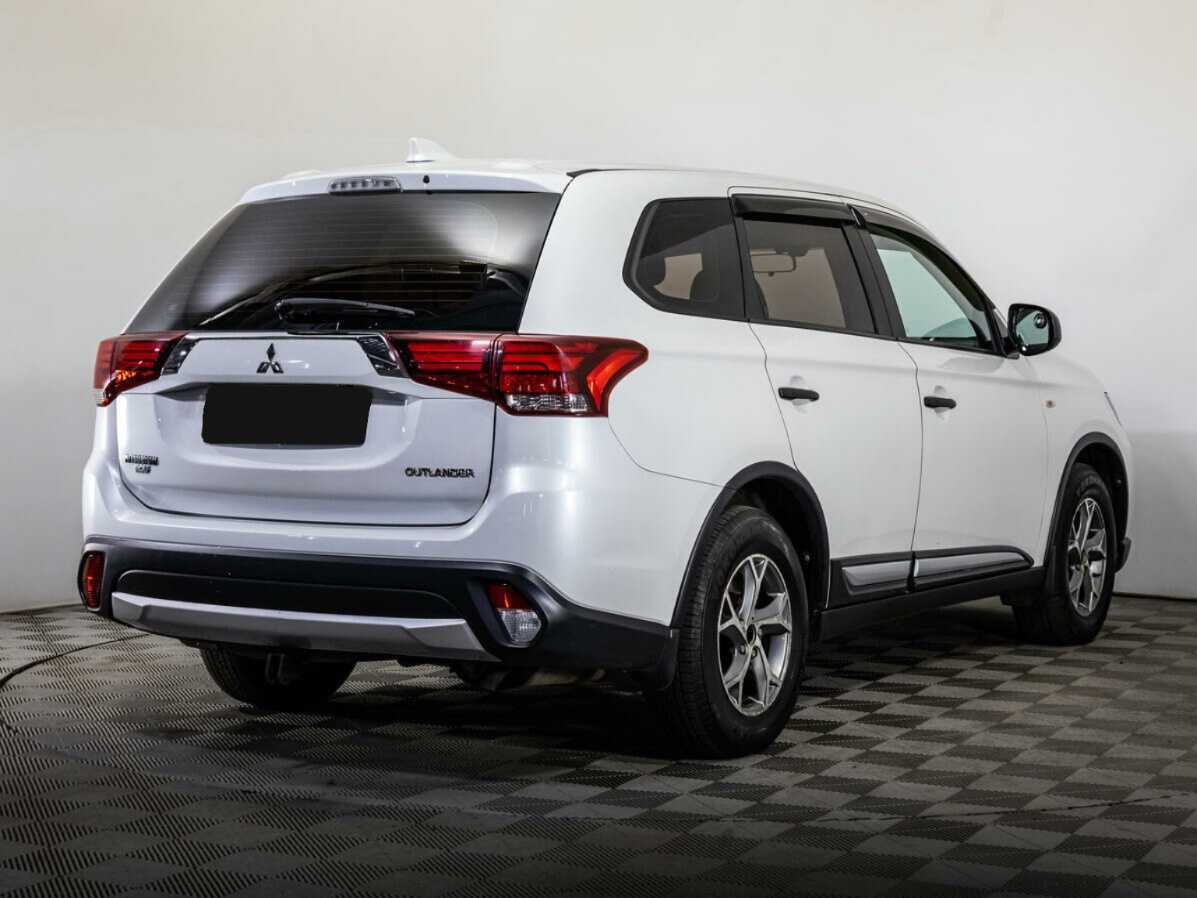 Купить Mitsubishi Outlander, 2018, 61 801 км.. Фото: #3