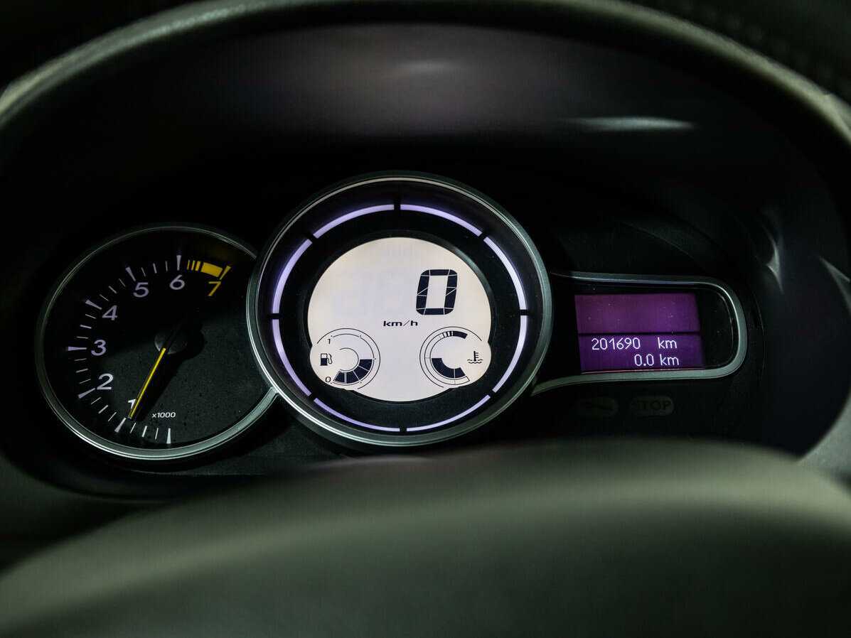 Купить Renault Fluence, 2013, 201 688 км.. Фото: #11