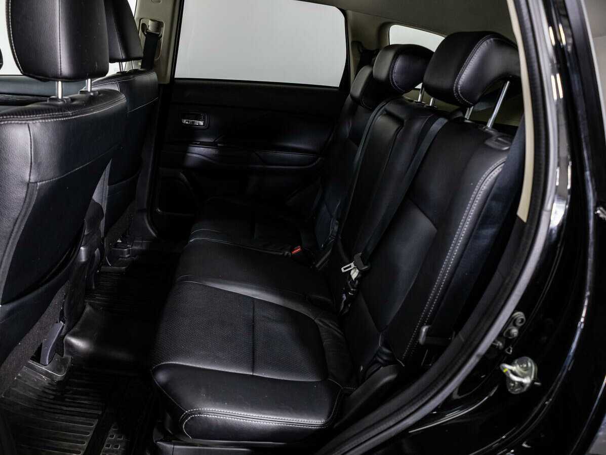 Купить Mitsubishi Outlander, 2015, 45 169 км.. Фото: #7