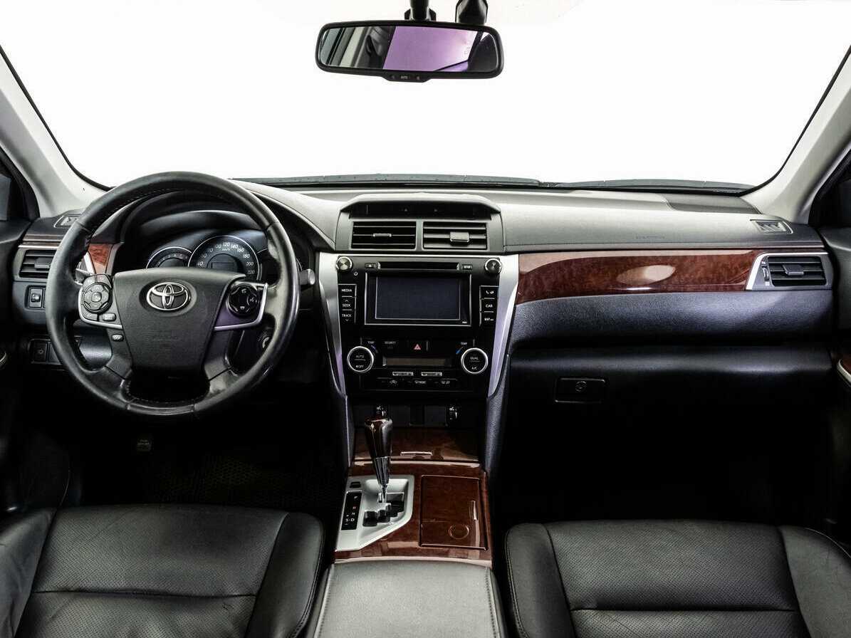 Купить Toyota Camry, 2014, 228 414 км.. Фото: #7