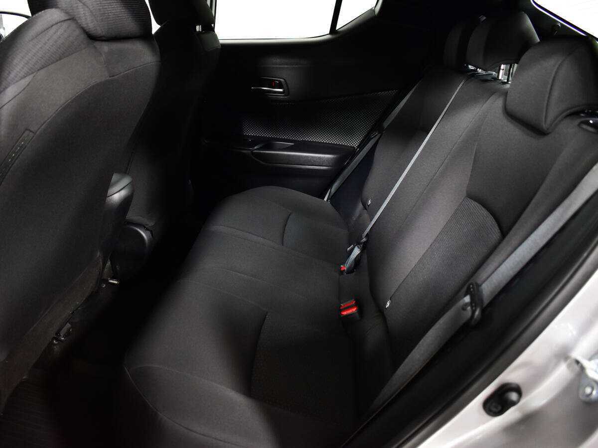 Купить Toyota C-HR, 2019, 114 134 км.. Фото: #9