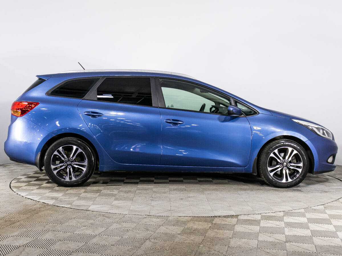 Купить Kia Ceed, 2013, 202 302 км.. Фото: #3