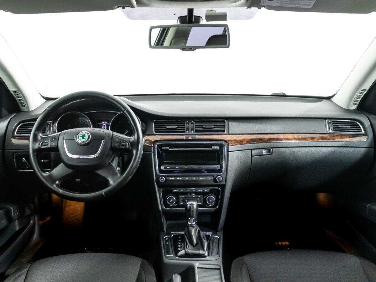 Купить Skoda Superb, 2012, 180 163 км.. Фото: #12