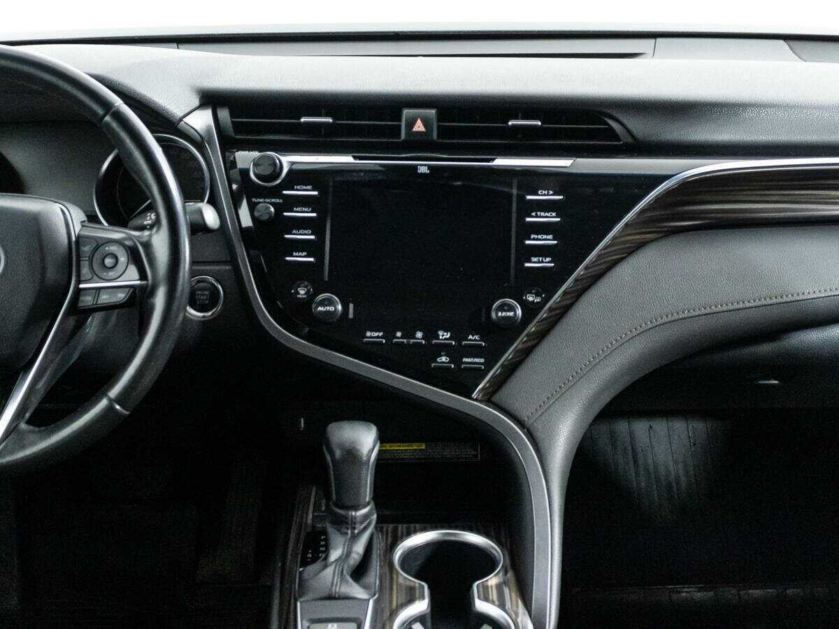 Купить Toyota Camry, 2018, 79 554 км.. Фото: #13