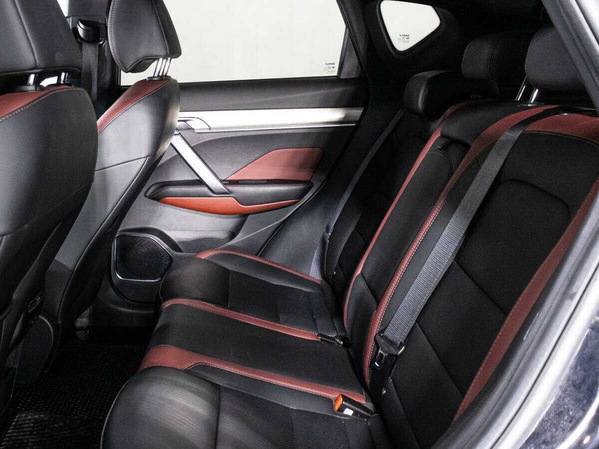 Купить Джили Кулрэй, 2021, 53 183 км.. Фото: #8