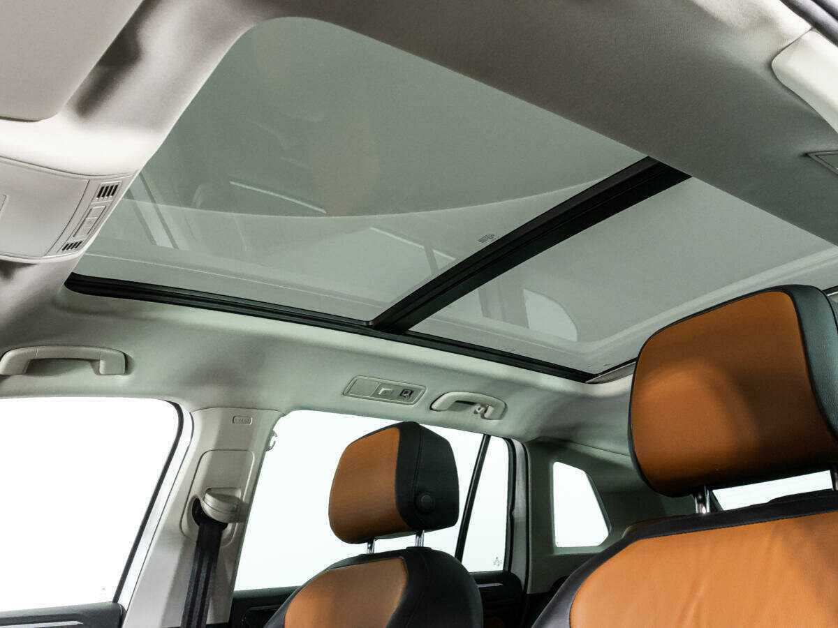 Купить Volkswagen Tiguan, 2017, 77 591 км.. Фото: #12