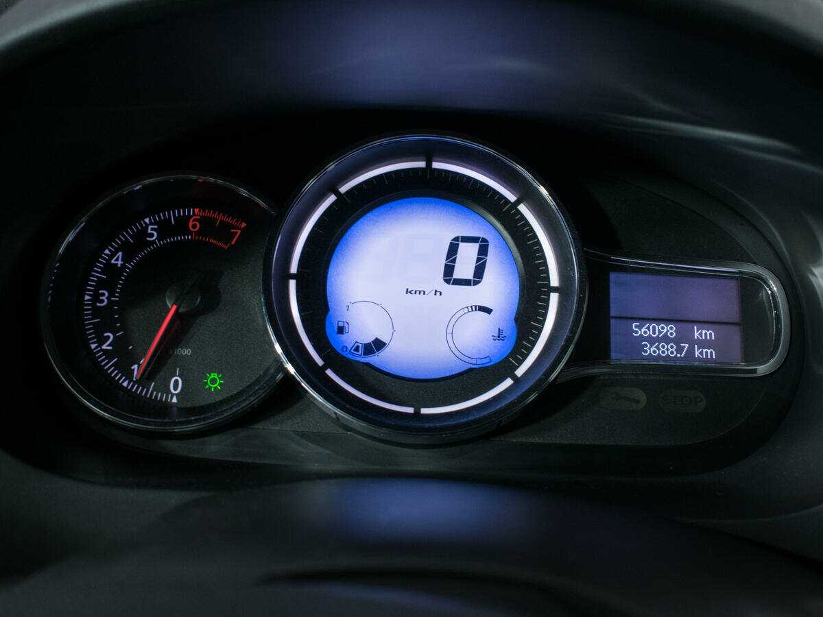 Купить Renault Fluence, 2013, 56 098 км.. Фото: #8