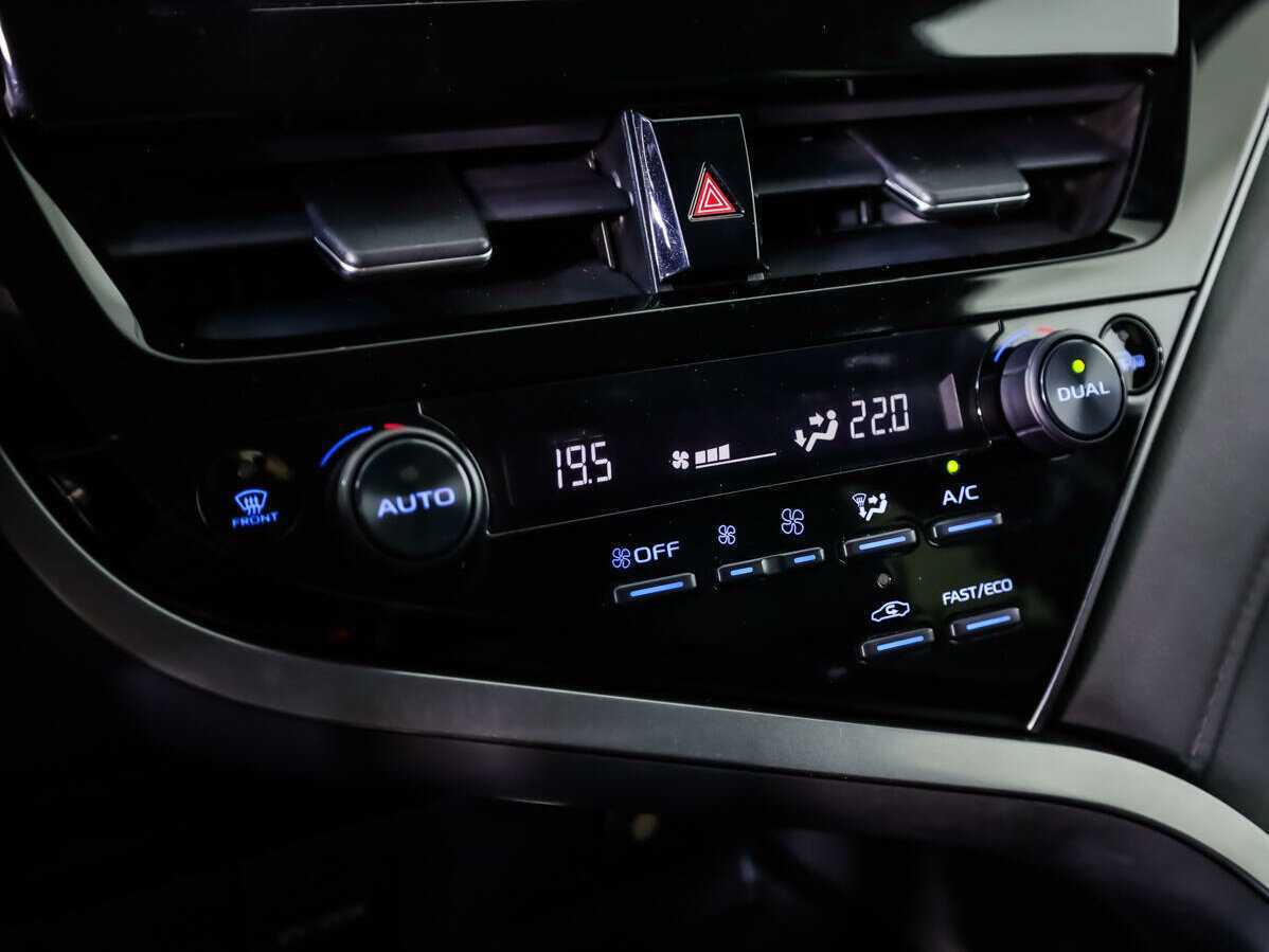 Купить Toyota Camry, 2021, 86 703 км.. Фото: #13