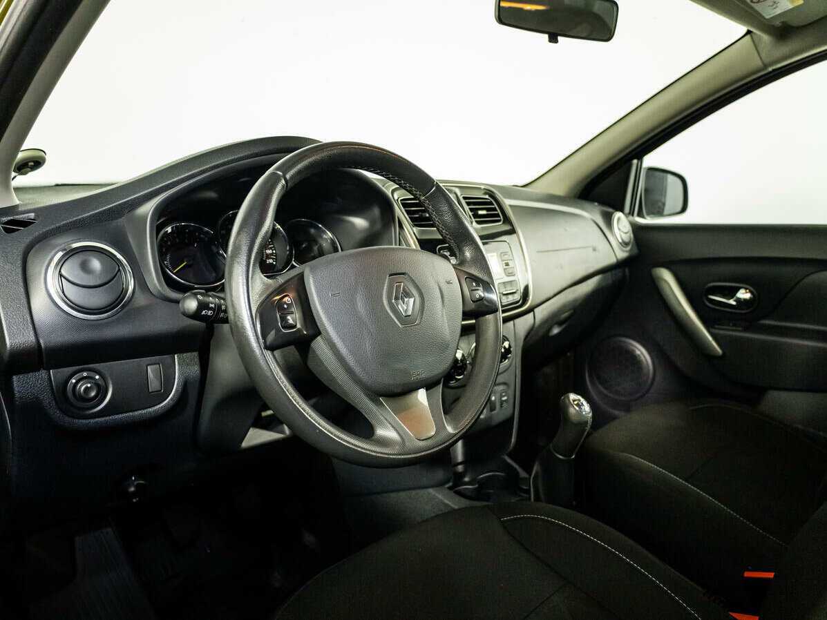 Купить Renault Sandero, 2017, 99 421 км.. Фото: #9