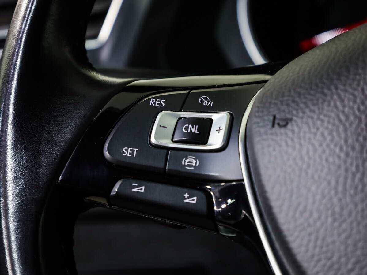 Купить Volkswagen Tiguan, 2019, 74 198 км.. Фото: #18