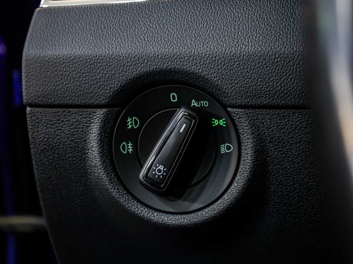 Купить Шкода Октавия, 2018, 106 582 км.. Фото: #16