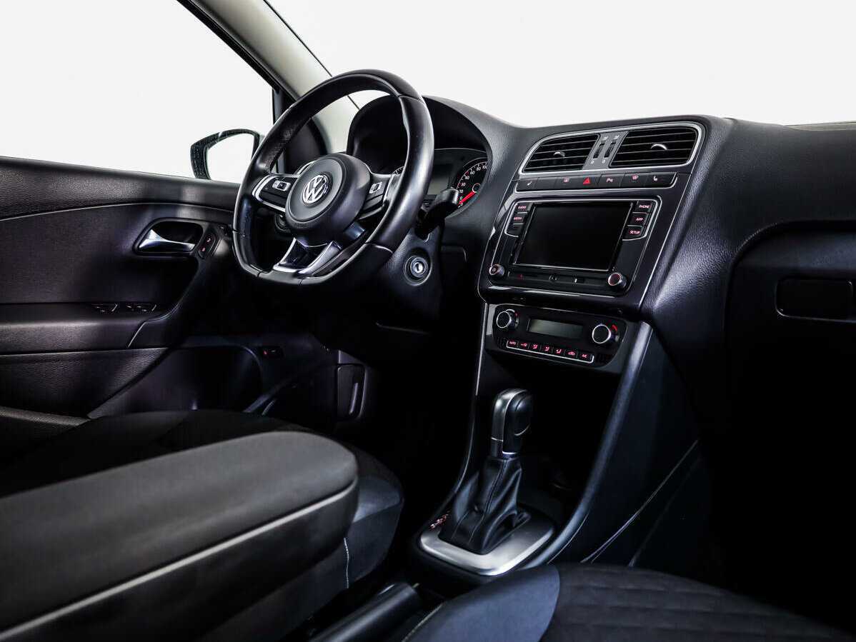 Купить Volkswagen Polo, 2019, 79 219 км.. Фото: #7