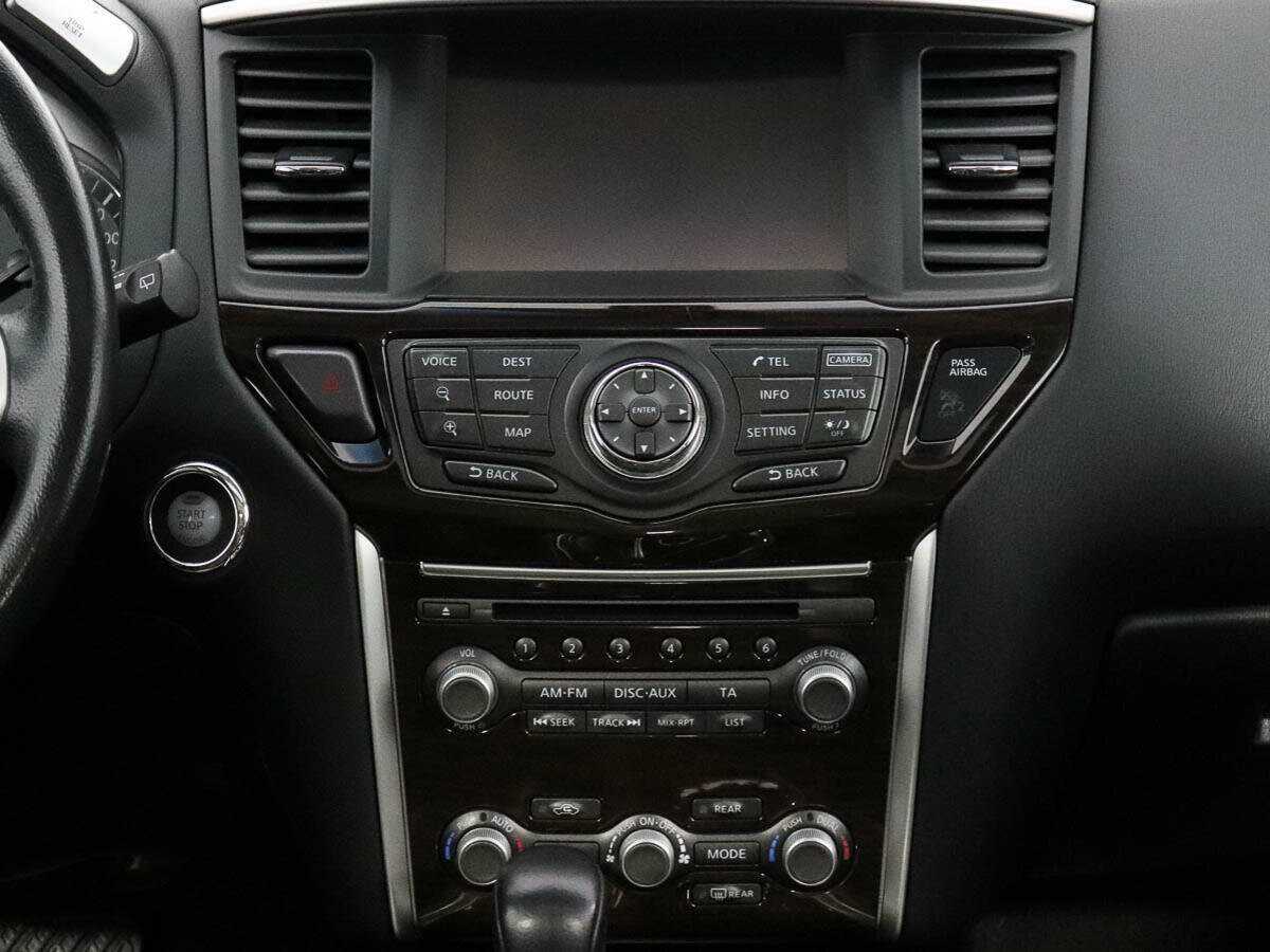 Купить Nissan Pathfinder, 2015, 88 830 км.. Фото: #16