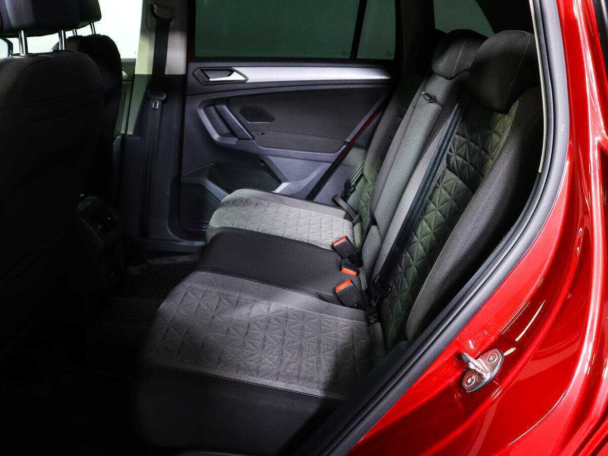 Купить Volkswagen Tiguan, 2021, 43 141 км.. Фото: #7