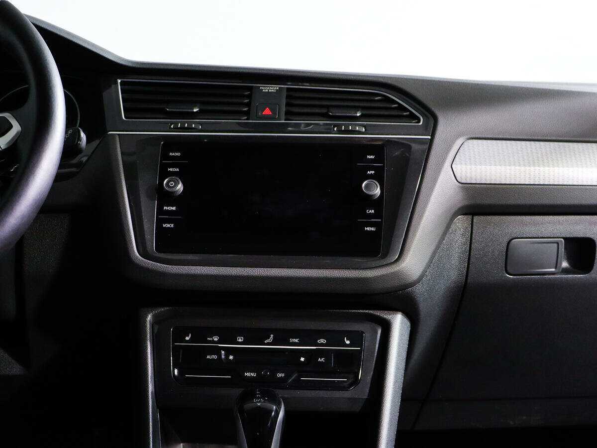 Купить Volkswagen Tiguan, 2021, 43 141 км.. Фото: #10