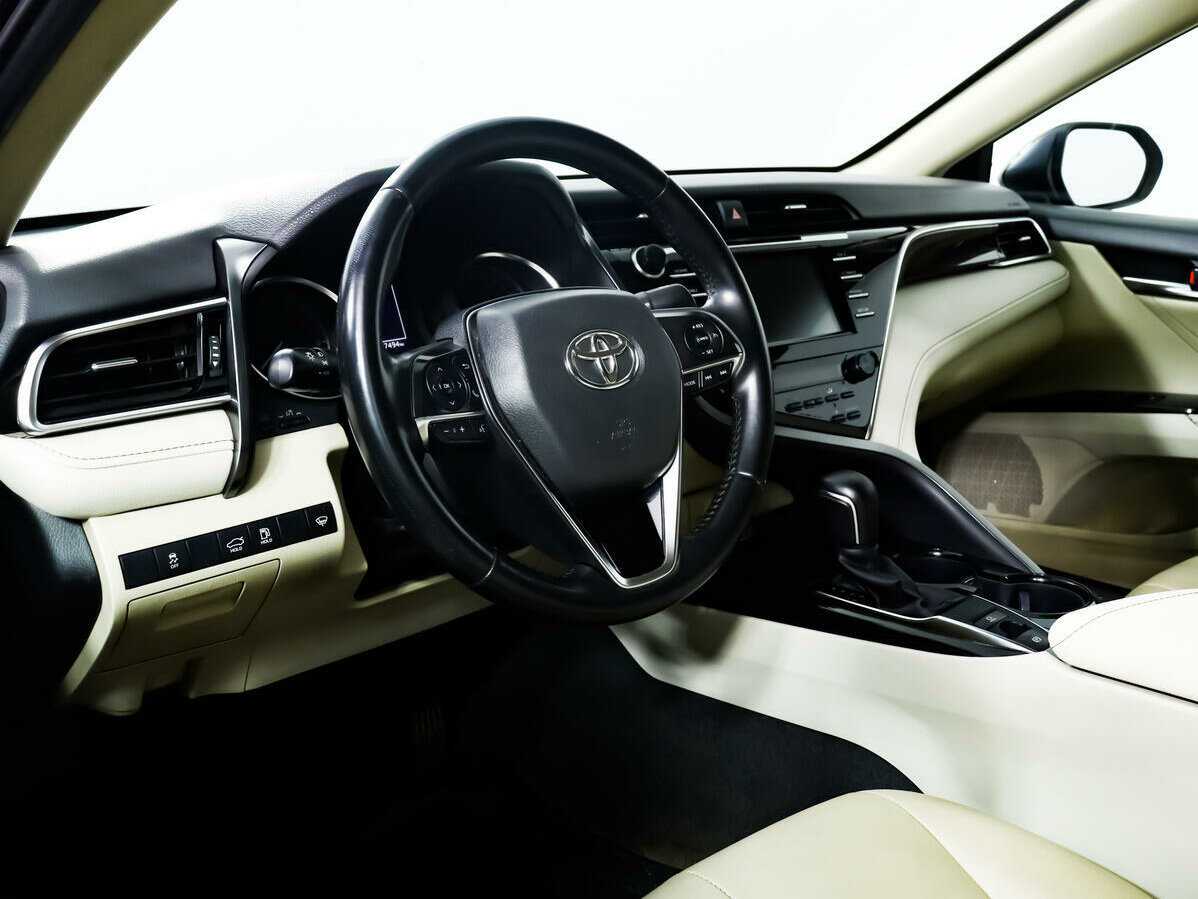Купить Toyota Camry, 2019, 96 170 км.. Фото: #12