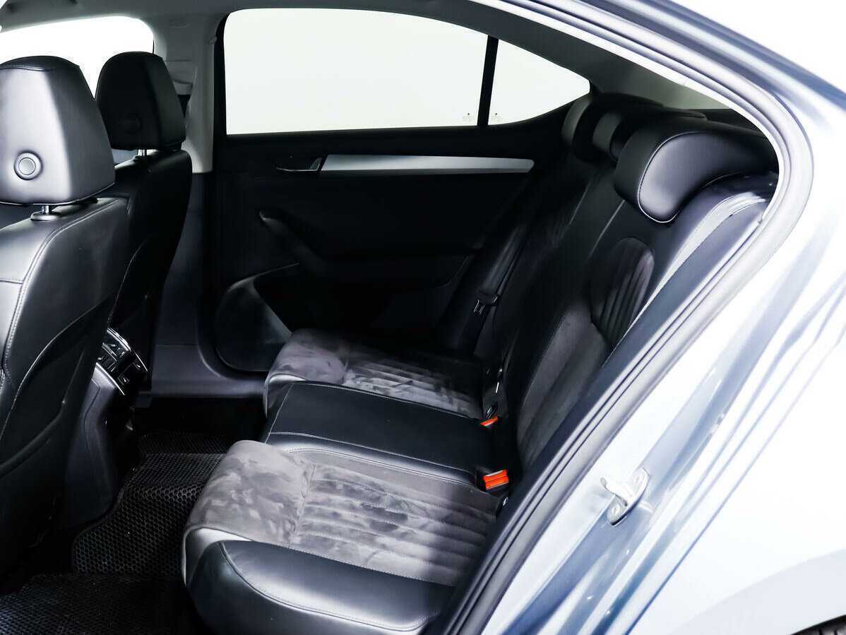 Купить Skoda Superb, 2017, 76 243 км.. Фото: #9
