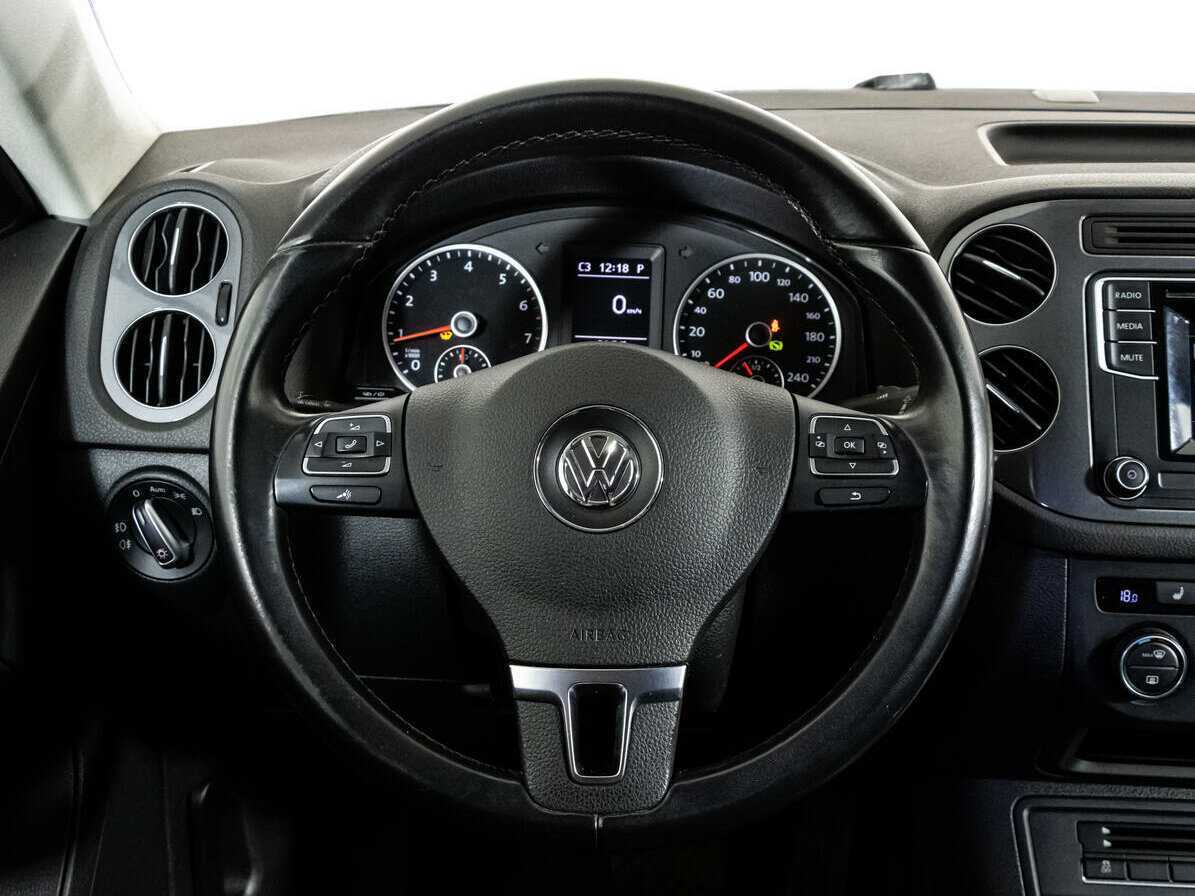 Купить Volkswagen Tiguan, 2016, 192 594 км.. Фото: #9