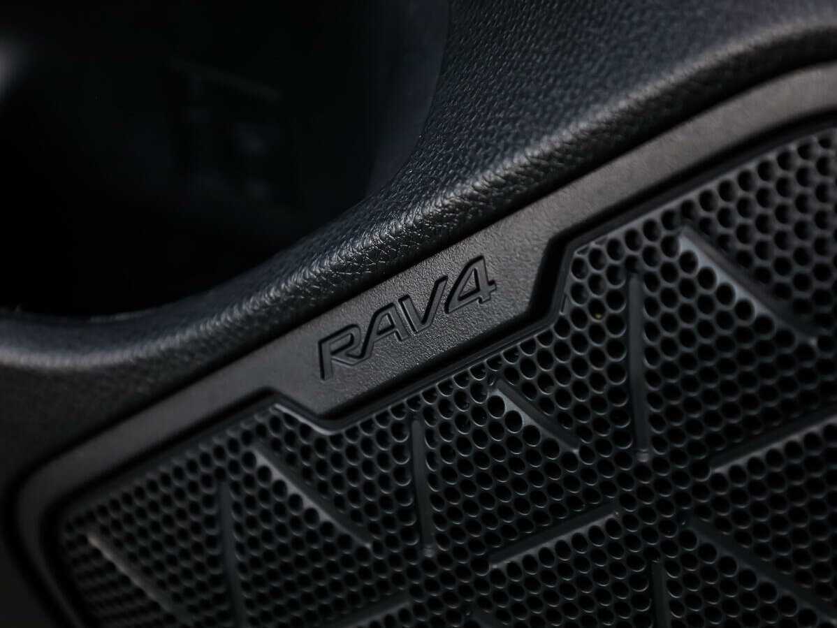 Купить Toyota RAV4, 2021, 56 240 км.. Фото: #16